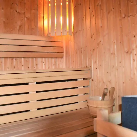 阿多尼斯格兰营地公寓 - 德索拉岛住宅 酒店 3*