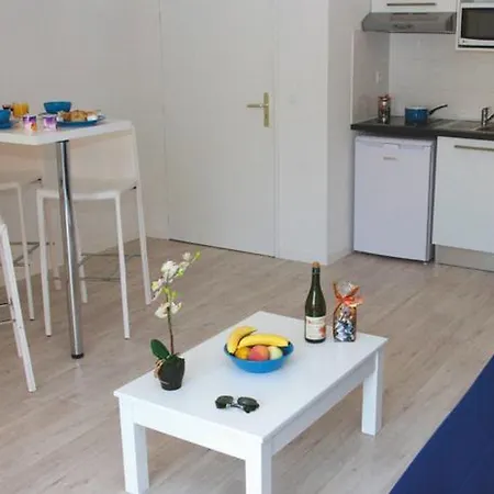 阿多尼斯格兰营地公寓 - 德索拉岛住宅 3* 格朗德康迈西