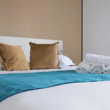 阿多尼斯格兰营地公寓 - 德索拉岛住宅 3*