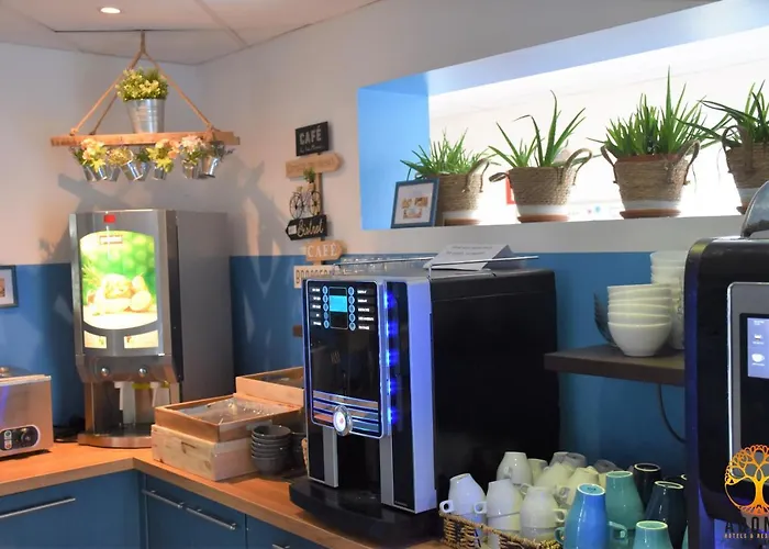 Adonis - Les Isles De Sola Grandcamp-Maisy