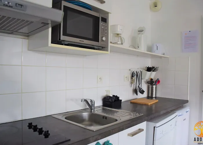 Adonis - Les Isles De Sola 3*