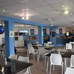 Hotel Adonis - Les Isles De Sola