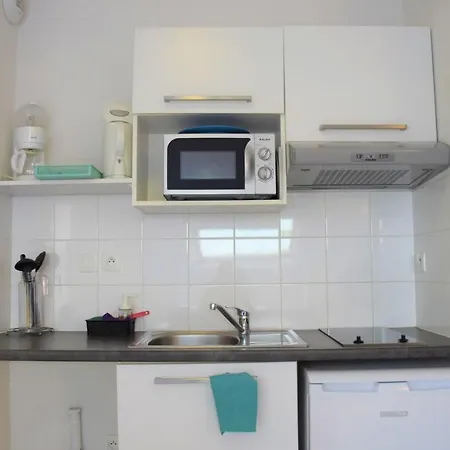 Adonis - Les Isles De Sola 3*