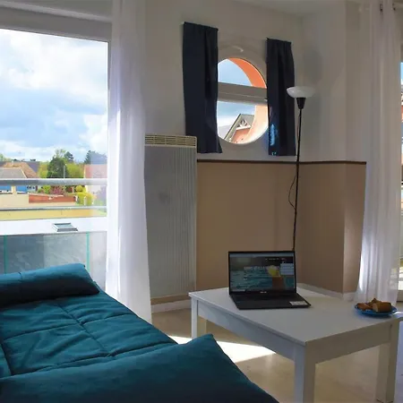 Hotel Adonis - Les Isles De Sola