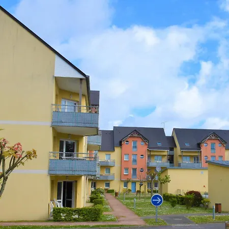 Hotel Adonis - Résidence Les Isles De Sola 3*