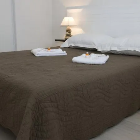 Adonis - Résidence Les Isles De Sola Hotel 3*