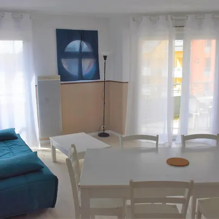 Adonis - Résidence Les Isles De Sola Hotel 3*