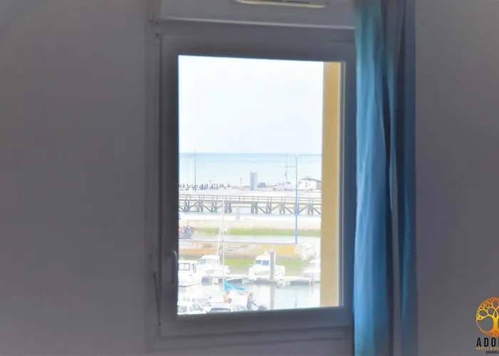 Otel Adonis - Les Isles De Sola